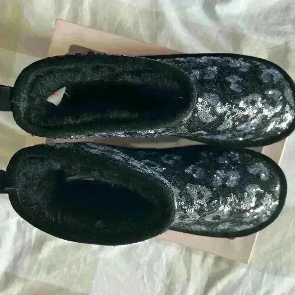 PINK Fur Lined Mukluk Sequin Bootie - Picture 8 of 10